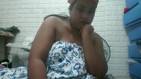 gorgeousselenaxx online show from 01.02.25