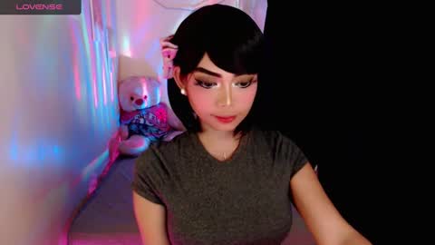 Snapshot of gorgeoustransgirl chatting on 12.12.24 Emmy online show from 12.12.24