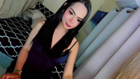 Snapshot of gorgeoustransgirl chatting on 02.15.26 Emmy online show from 02.15.26