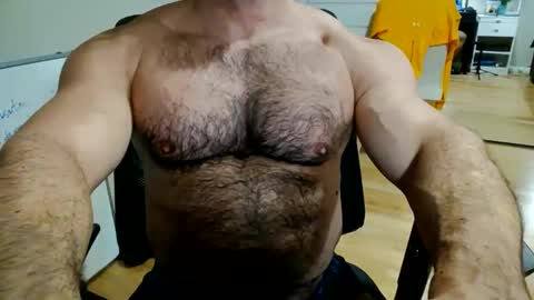 Snapshot of gorillaba chatting on 04.14.26 gorillaba online show from 04.14.26