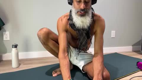 GoshLover online show from 11.17.25