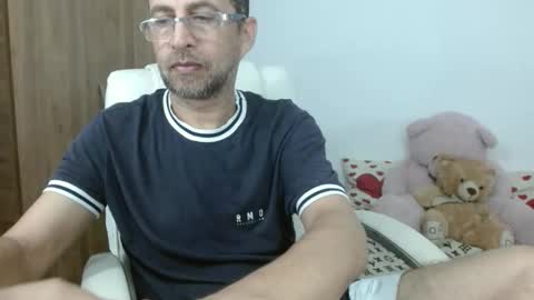 Snapshot of goten7 chatting on 05.19.26 Andres online show from 05.19.26