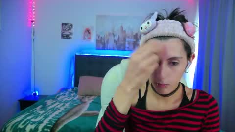 Snapshot of goth_minerva chatting on 02.07.26 goth_minerva online show from 02.07.26