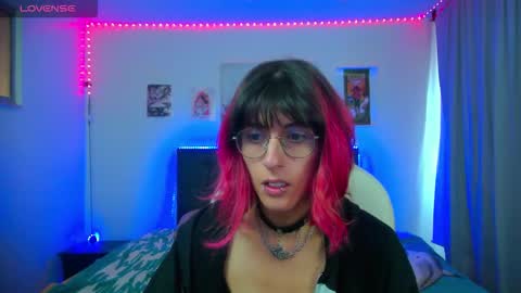 Snapshot of goth_minerva chatting on 02.08.26 goth_minerva online show from 02.08.26