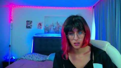 Snapshot of goth_minerva chatting on 02.12.26 goth_minerva online show from 02.12.26