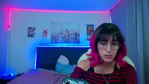 Snapshot of goth_minerva chatting on 02.19.26 goth_minerva online show from 02.19.26