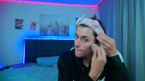 Snapshot of goth_minerva chatting on 02.24.26 goth_minerva online show from 02.24.26