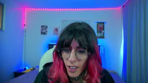 Snapshot of goth_minerva chatting on 03.01.26 goth_minerva online show from 03.01.26