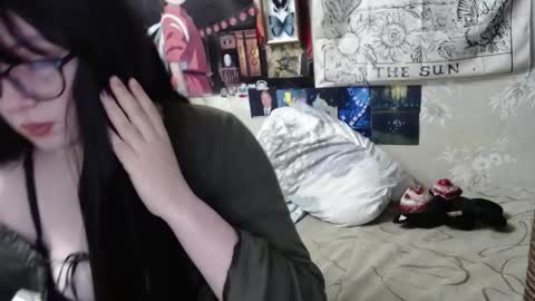 Snapshot of goth_pumpkin chatting on 03.06.25 Amy online show from 03.06.25
