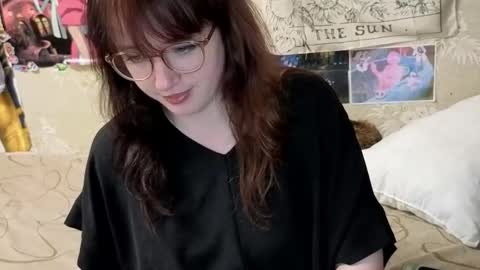 Snapshot of goth_pumpkin chatting on 09.15.25 Amy online show from 09.15.25