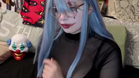 Snapshot of goth_pumpkin chatting on 09.28.25 Amy online show from 09.28.25