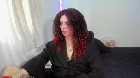 Snapshot of goth_ru chatting on 01.18.25 Russ online show from 01.18.25