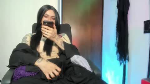 Snapshot of goth_ru chatting on 11.02.25 Russ online show from 11.02.25