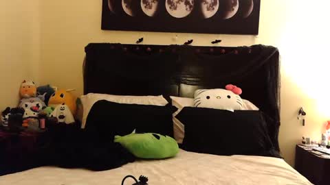 gothbaby305 online show from 11.02.25