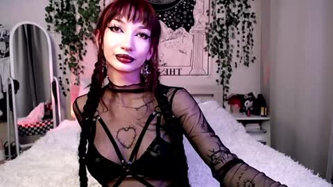    online show from 01.16.25