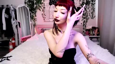    online show from 02.09.25