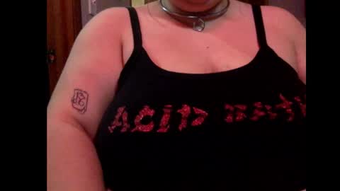 Snapshot of gothicc_goddess chatting on 10.20.25 Goddess Jane online show from 10.20.25