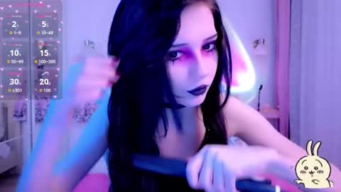 gothiclali online show from 10.13.25