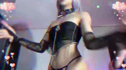 Snapshot of gothicute chatting on 09.29.25 online show from 09.29.25