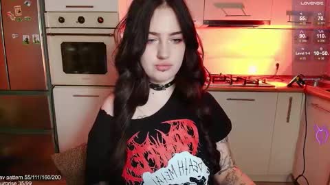 traumfrau Kira angel face devil eyes I SELL A LOT VIDEO IN GALLERY online show from 10.12.25