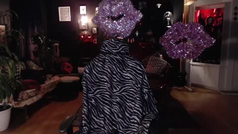 Snapshot of gothstripper chatting on 02.15.25 Hezra online show from 02.15.25