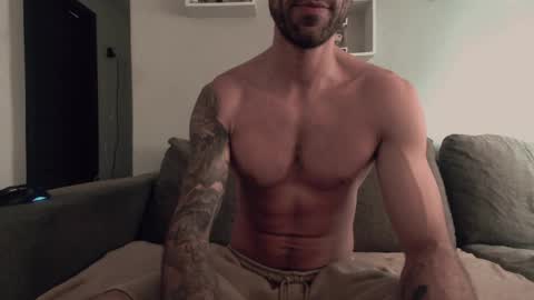 gottalovelatinas online show from 04.23.26