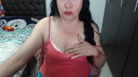 Snapshot of grace_mature_milf chatting on 03.03.26 grace_mature_milf online show from 03.03.26
