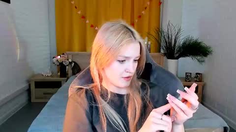 Grace Glamour online show from 03.04.25