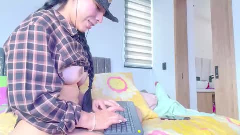 GRECIADOMM555 online show from 10.28.25