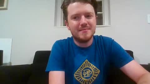 grad9003 online show from 10.10.25