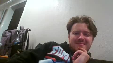 grad9003 online show from 11.03.25