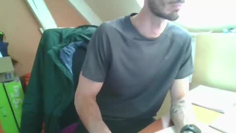 Snapshot of grandbi chatting on 03.03.25 grandbi online show from 03.03.25