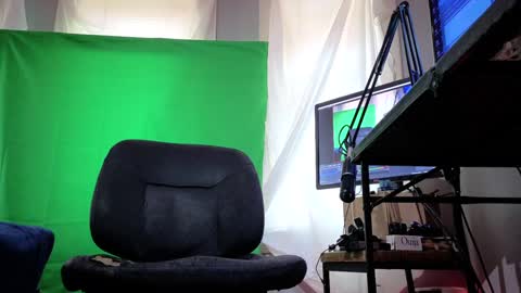  LOADS OF VIDS ONLY  online show from 01.07.25