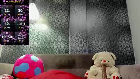 Mi Name is violeta  online show from 03.05.26