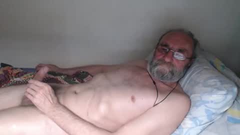 Mark online show from 10.11.25