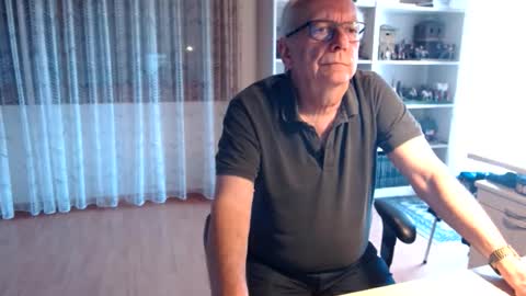 grandpach online show from 03.18.26