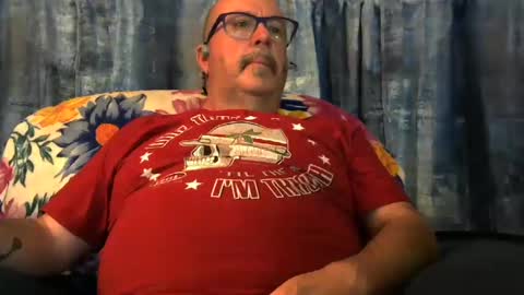 Snapshot of granitebuckeye1969 chatting on 10.10.25 granitebuckeye1969 online show from 10.10.25