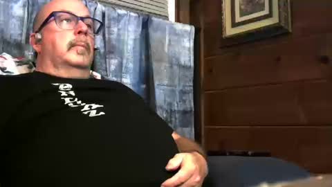 Snapshot of granitebuckeye1969 chatting on 10.15.25 granitebuckeye1969 online show from 10.15.25