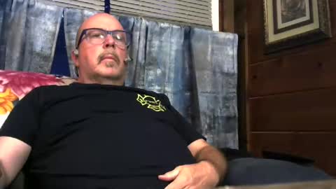 Snapshot of granitebuckeye1969 chatting on 10.18.25 granitebuckeye1969 online show from 10.18.25