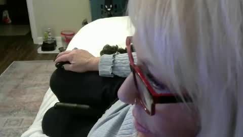Snapshot of grannyisready61 chatting on 12.31.24 Lisa online show from 12.31.24