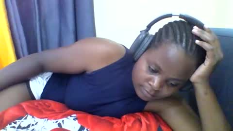 grannylover_ online show from 10.19.25