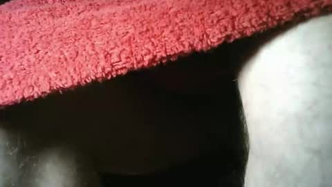 Snapshot of grapefruit chatting on 12.18.25 grapefruit online show from 12.18.25