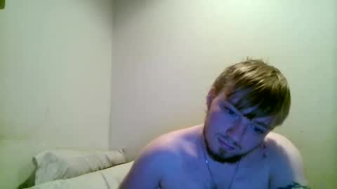 Snapshot of gravewalker22 chatting on 02.08.26 gravewalker22 online show from 02.08.26