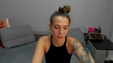 Anna online show from 05.03.26