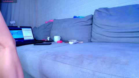 Anny online show from 02.18.26