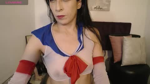 Isabella online show from 09.21.25