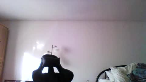 Snapshot of greatgazu chatting on 01.04.25 hotforyou69 online show from 01.04.25