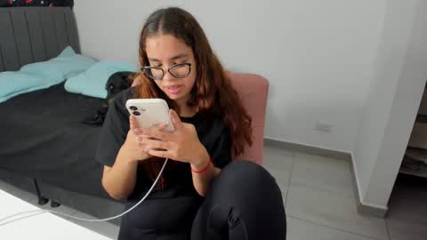 GreciaRuiz online show from 09.29.25