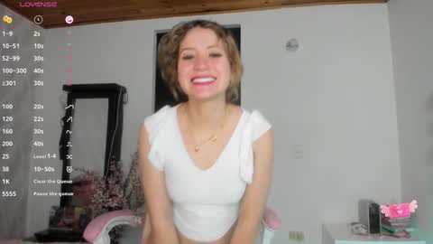 Snapshot of greeicywells chatting on 02.19.25 Greeicy online show from 02.19.25