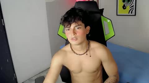 Snapshot of green_xox chatting on 11.29.25 GREEN online show from 11.29.25